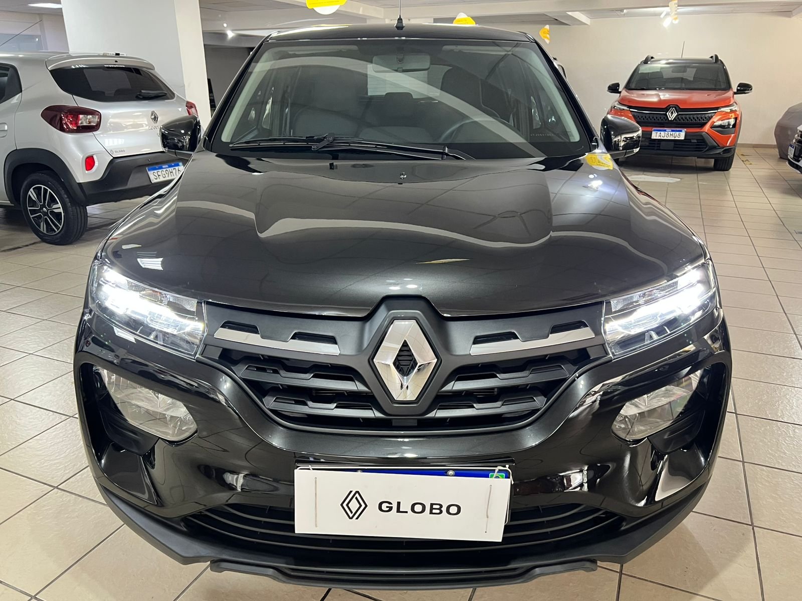 Renault Kwid Intense 1.0 Flex 12V 5p Mec. na cor Preto em Curitiba / PR - 36848