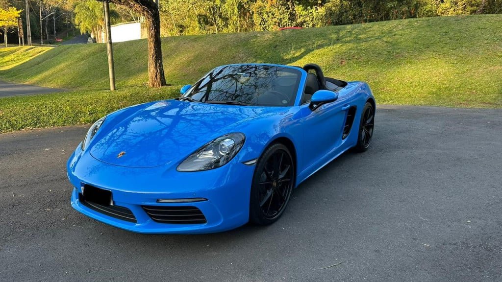 Porsche 718 Boxster 2.0 300cv na cor Azul em Curitiba / PR - 36918