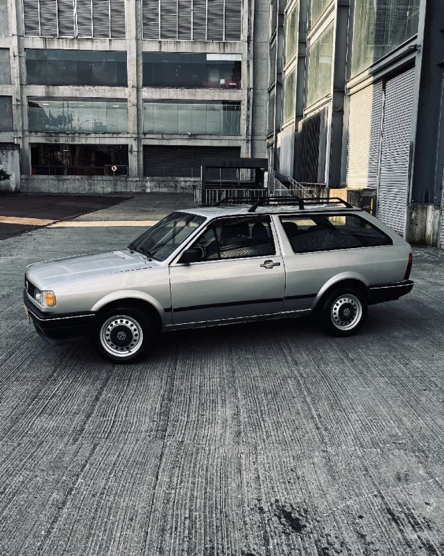 Volkswagen Parati GL 1.8 Mi/ Club 1.8 Mi 2p e 4p na cor Cinza em Curitiba / PR - 36955