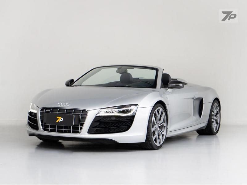 Audi R8 Spyder 5.2 Quattro R-tronic/S-tronic na cor Prata em Curitiba / PR - 36966