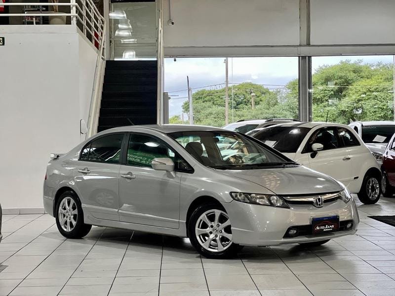 imagem de Sedan EXS 1.8/1.8 Flex 16V Aut. 4p