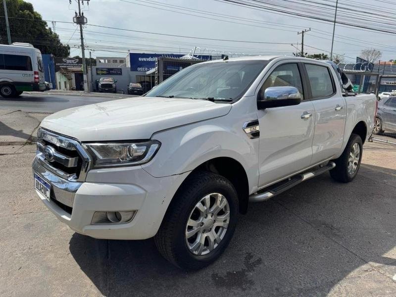 Ford Ranger XLT 3.2 20V 4x4 CD Diesel na cor Branco em Curitiba / PR - 3749