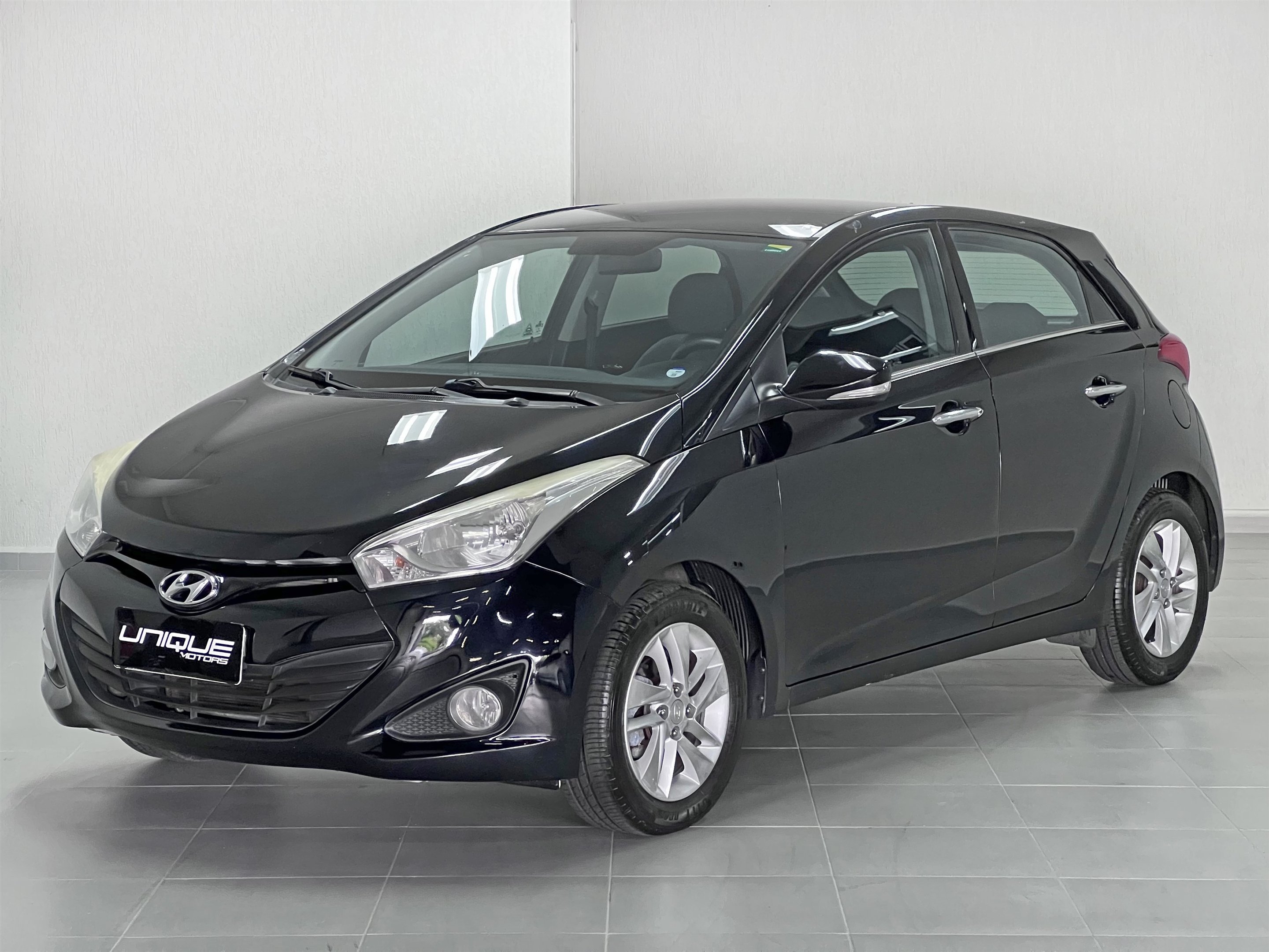 Hyundai HB20 Premium 1.6 Flex 16V Mec. na cor Preto em Curitiba / PR - 38220