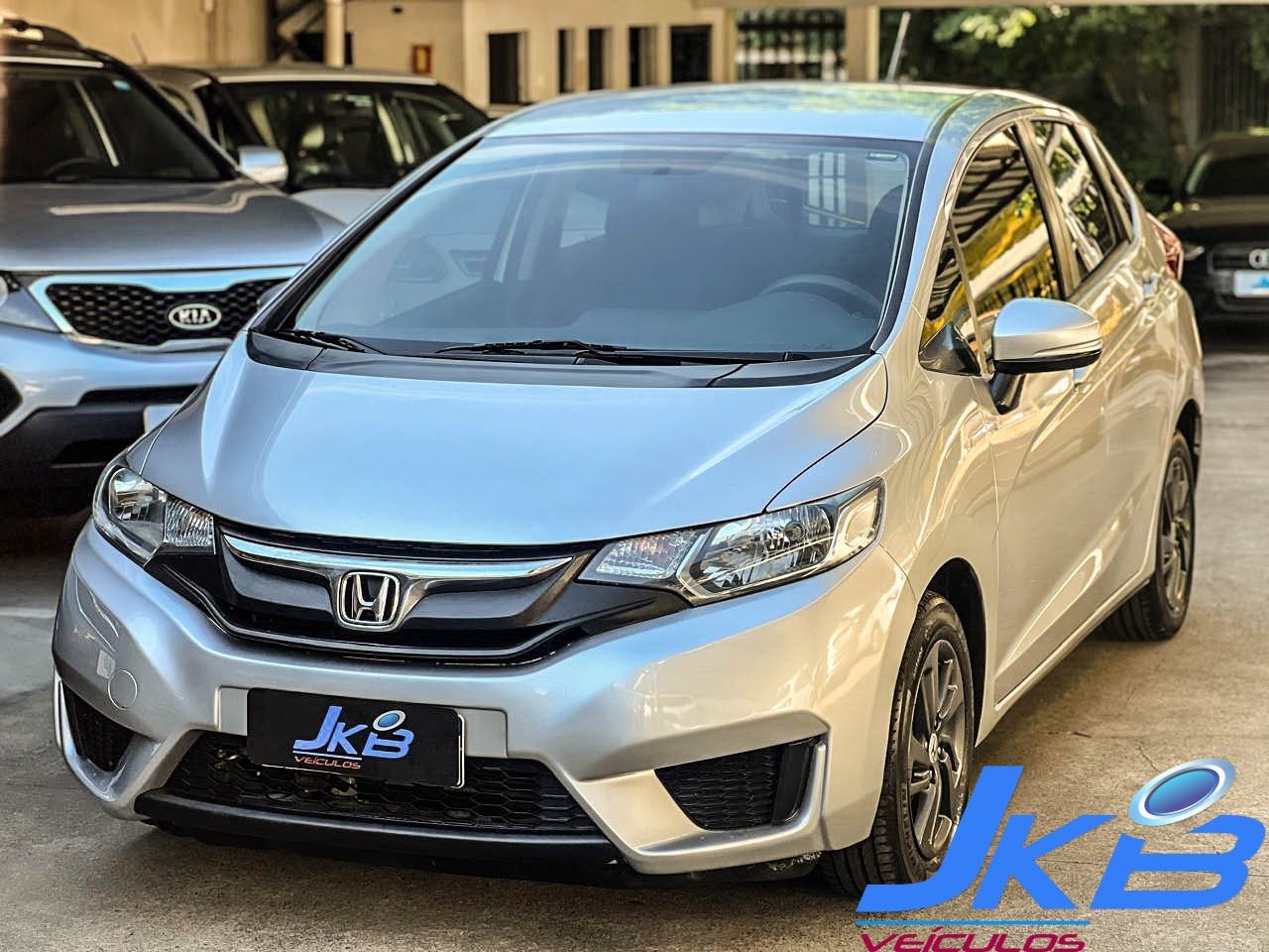 Honda Fit LX 1.5 Flexone 16V 5p Mec. na cor Prata no Novo Hamburgo / RS - 38267