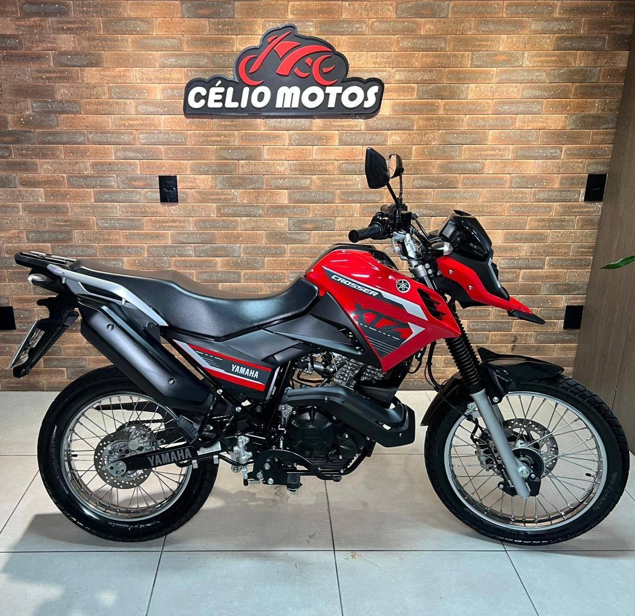 YAMAHA XTZ 150 CROSSER S FLEX  na cor Vermelho em Palhoça / SC - 38544