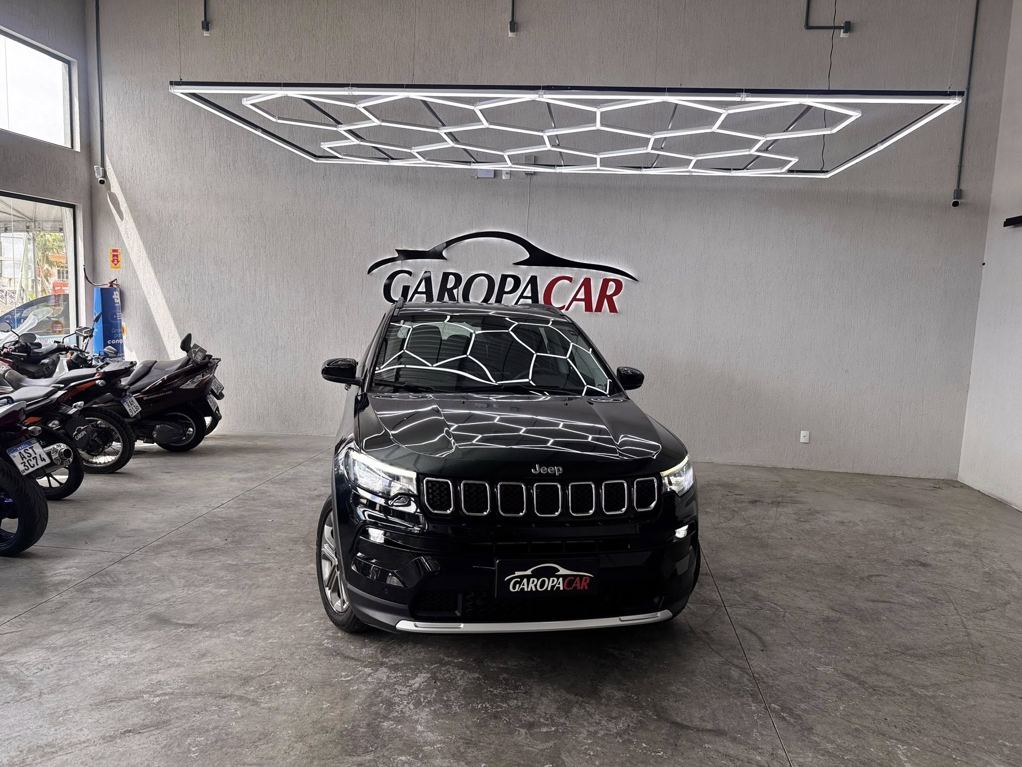 imagem de LONG. T270 1.3 TB 4x2 Flex Aut.