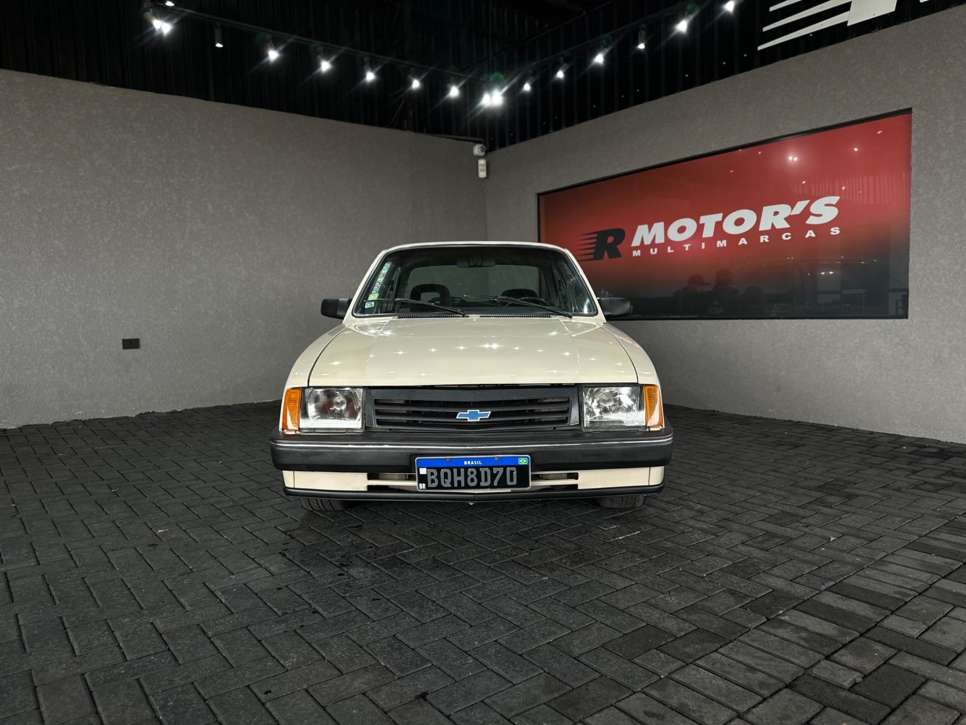 imagem de L / SL / SL/e / DL / SE 1.6