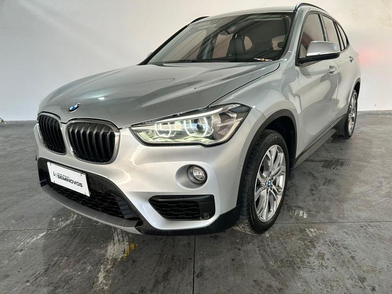 BMW X1 SDRIVE 20i 2.0/2.0 TB Acti.Flex Aut. na cor Prata em Paranaguá / PR - 39062