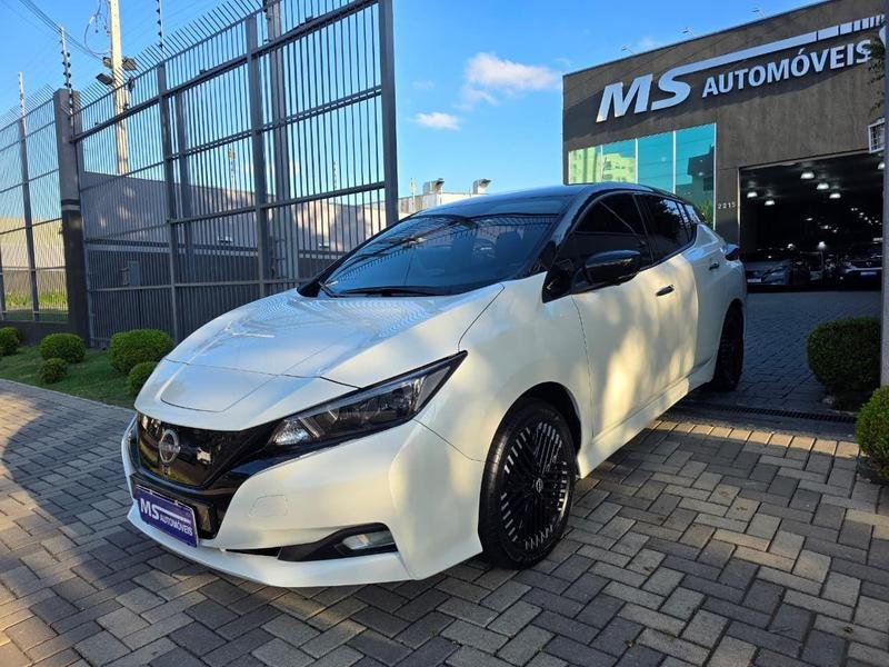 Nissan LEAF Aut. (Elétrico) na cor Branco em Curitiba / PR - 40187