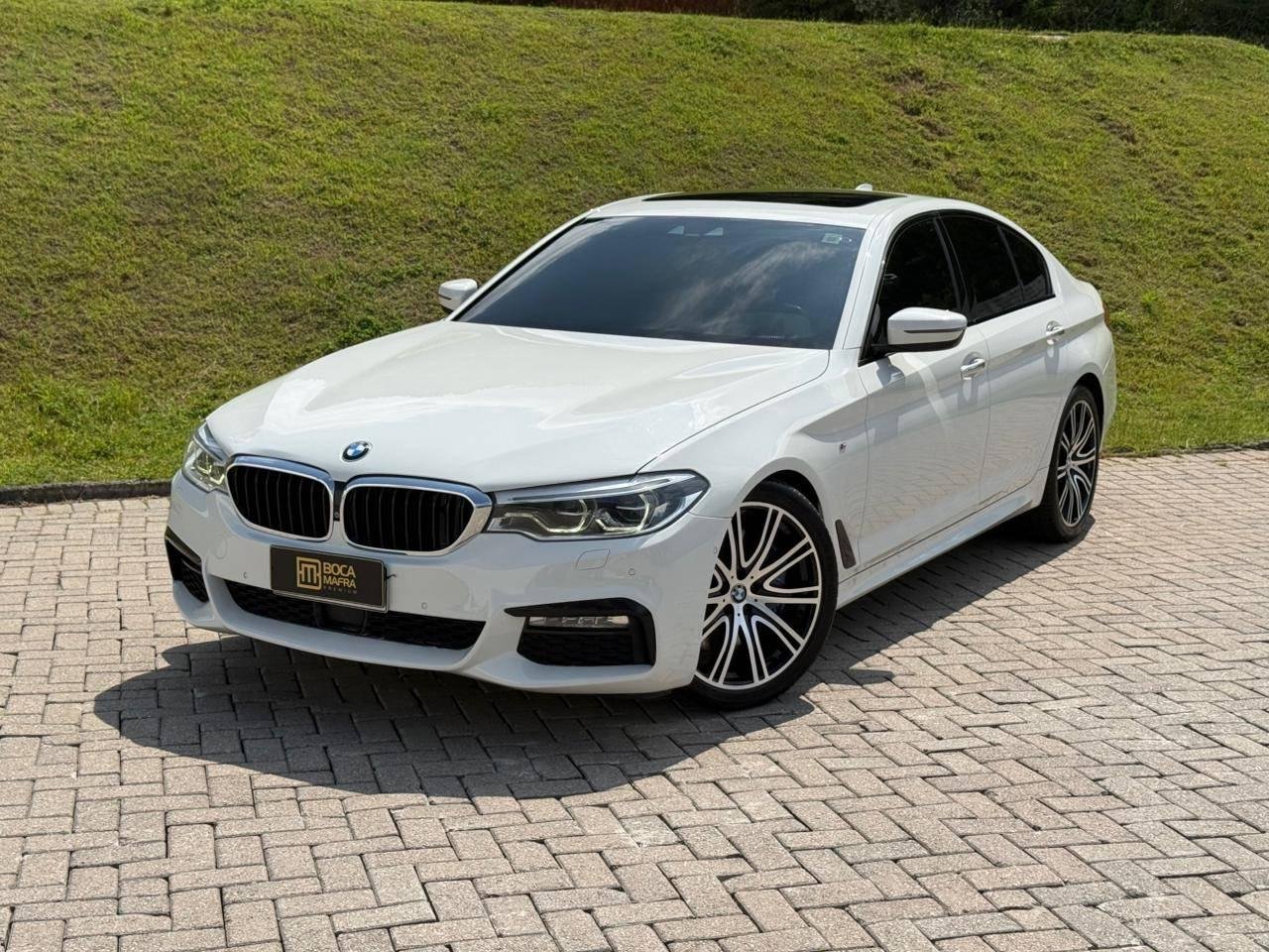 BMW 540i M Sport 3.0 Turbo 340cv Aut. na cor Branco em Brusque / SC - 40310