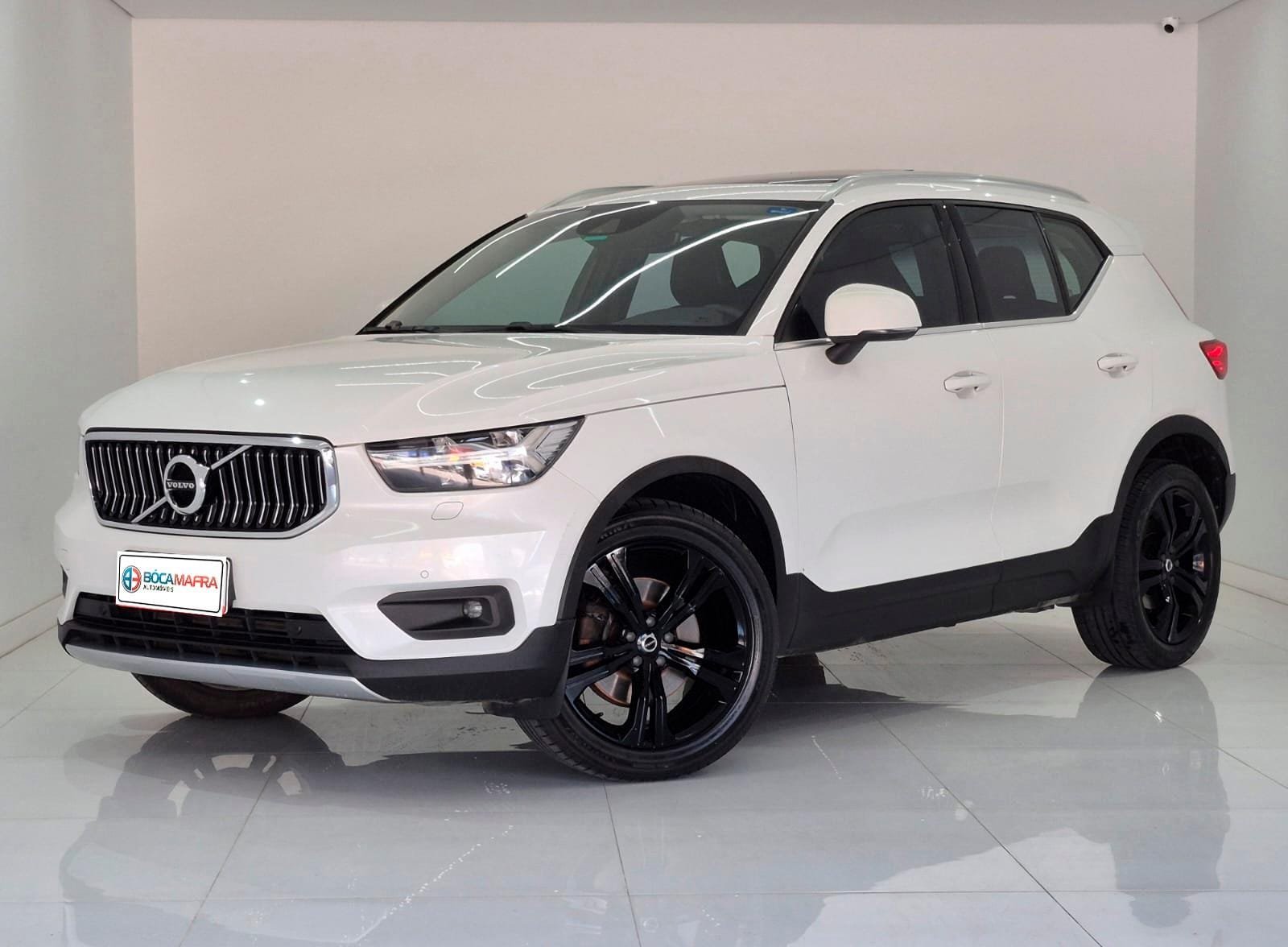 Volvo XC40 T-4 INSCRIPTION 2.0 190cv FWD na cor Branco em Brusque / SC - 40332