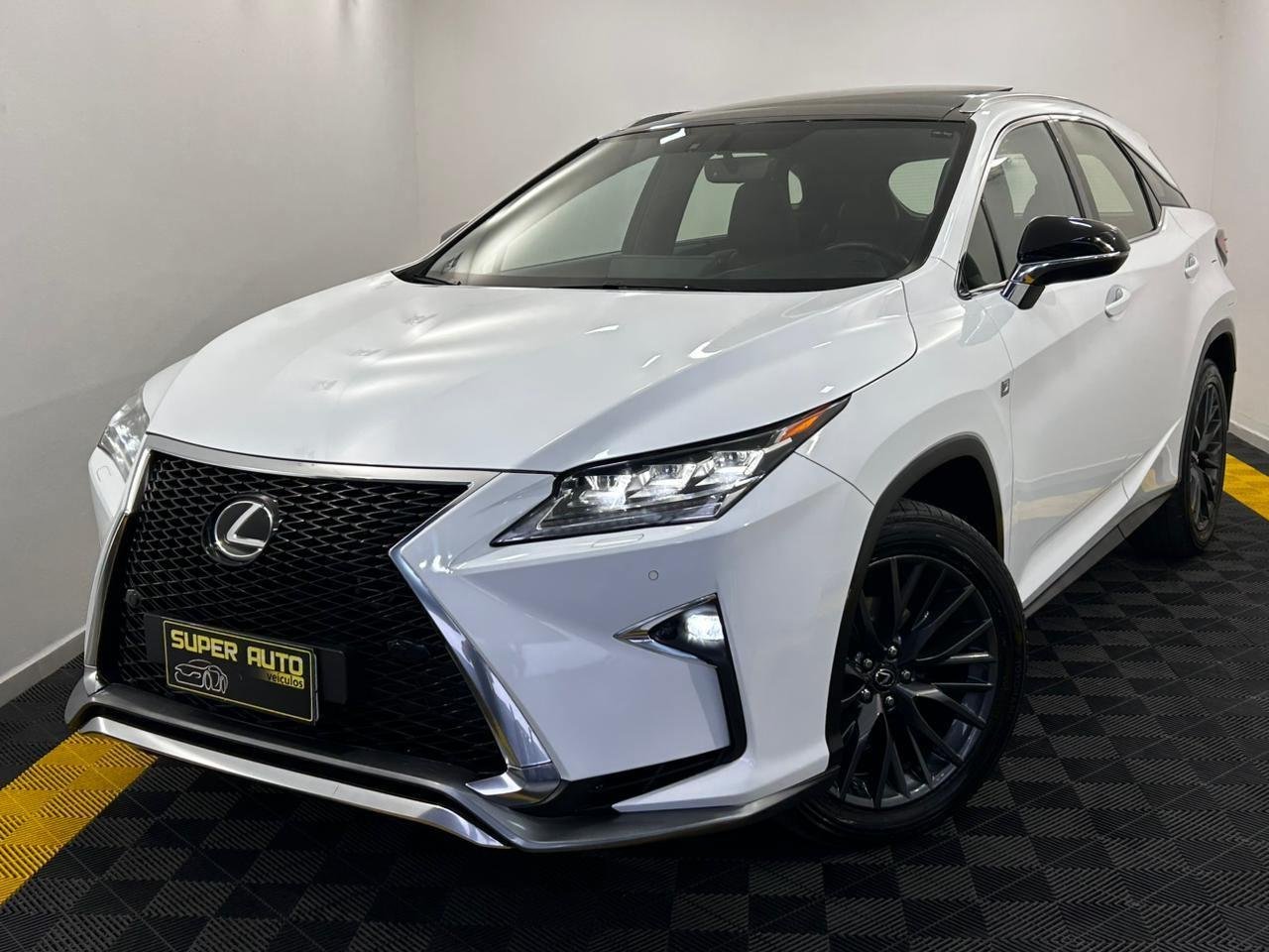Lexus RX-350 F-Sport 4x4 3.5 24V Aut. na cor Branco em Blumenau / SC - 40382