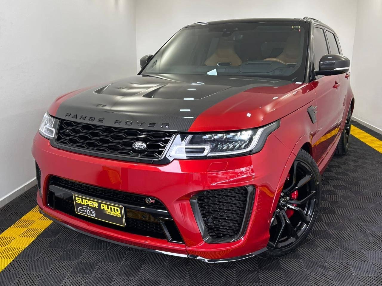 imagem de SVR AWD 5.0 Carbon Ed. Aut.