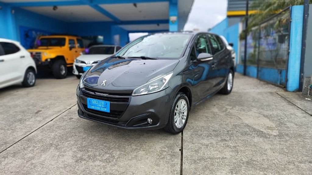 Peugeot 208 Active 1.2 Flex 12V 5p Mec. na cor Cinza em São José / SC - 40482