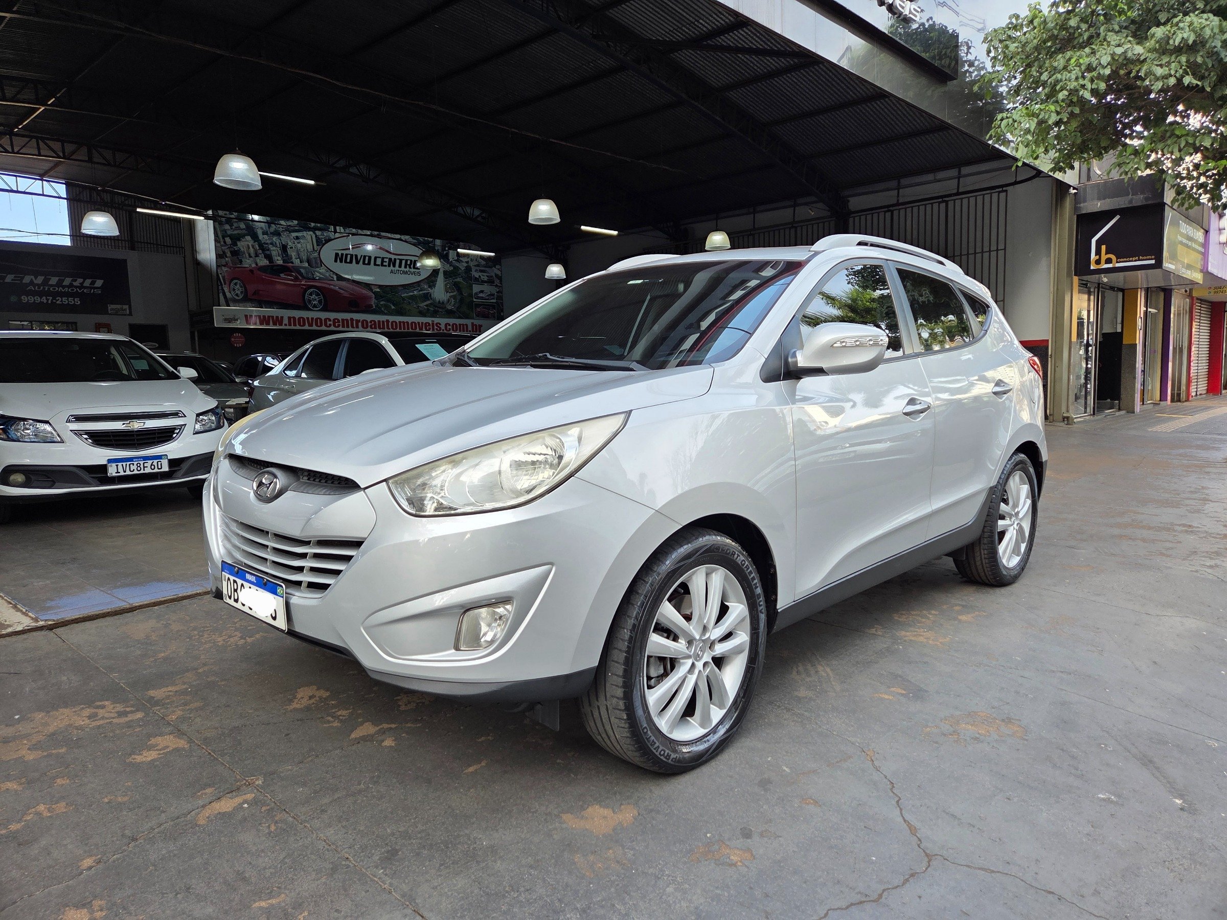 Hyundai ix35 2.0 16V 170cv 2WD/4WD Aut. na cor Cinza em Maringá / PR - 40508