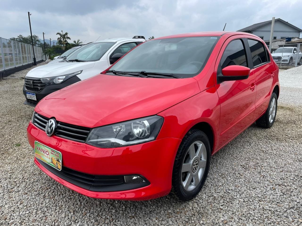 Volkswagen Gol 1000 Mi 4p na cor Vermelho em Criciúma / SC - 40549