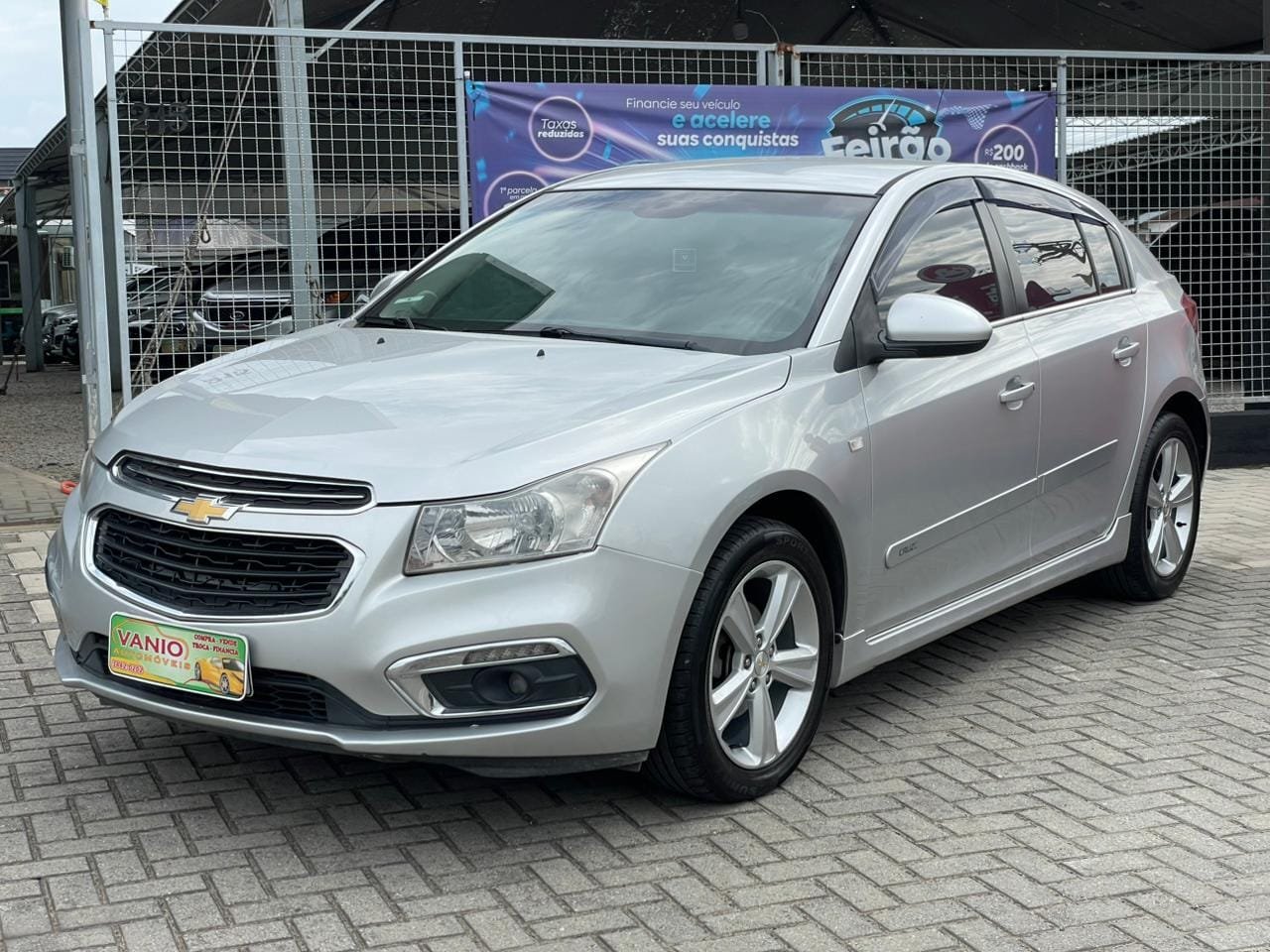 Chevrolet Cruze HB Sport LT 1.8 16V FlexP. 5p Mec na cor Cinza em Criciúma / SC - 40557