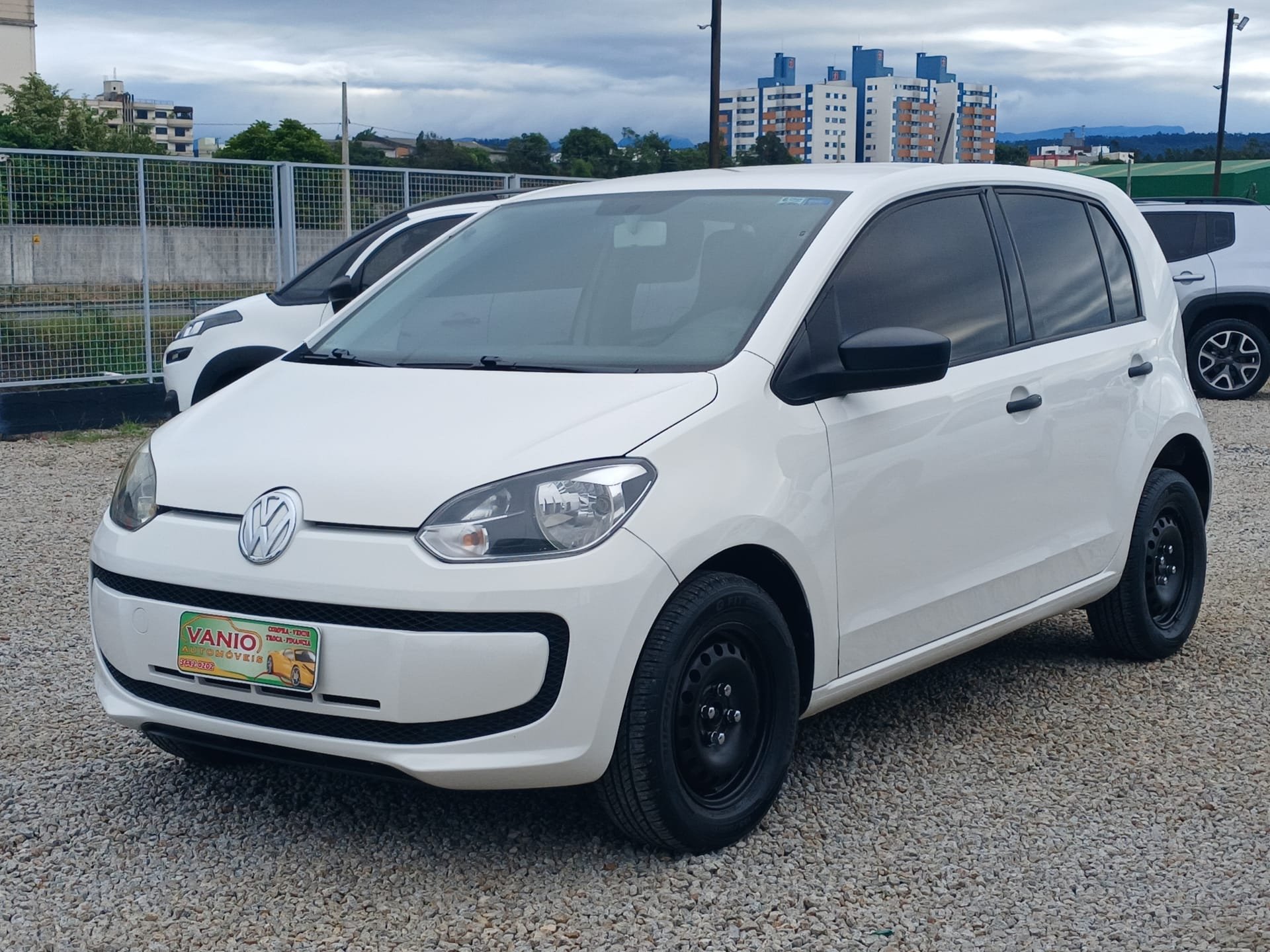 Volkswagen Up! take 1.0 T. Flex 12V 3p na cor Branco em Criciúma / SC - 40602