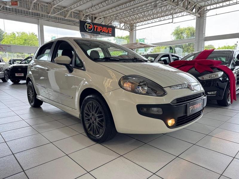 Fiat Punto Sporting 1.8 Flex 8V/16V 5p na cor Branco em Curitiba / PR - 40738