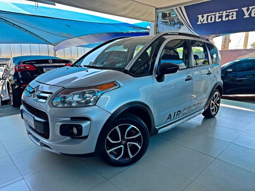 imagem de GLX 1.6 Flex 16V 5p Mec.