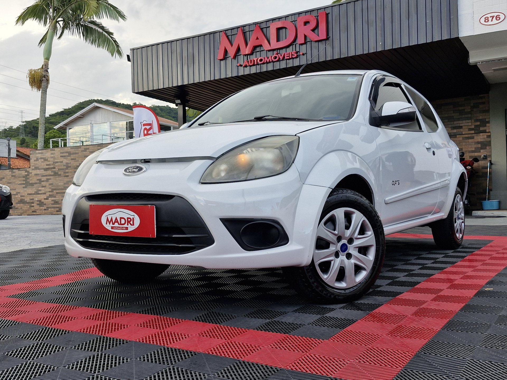 imagem de 1.0 8V/1.0 8V ST Flex 3p