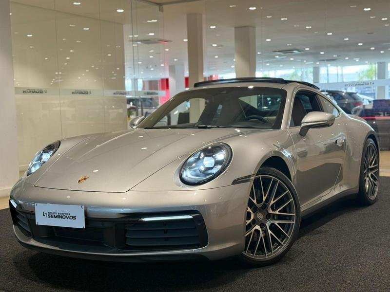 Porsche 911 Carrera Coupe 3.0 (991/992) na cor Prata em Curitiba / PR - 41083