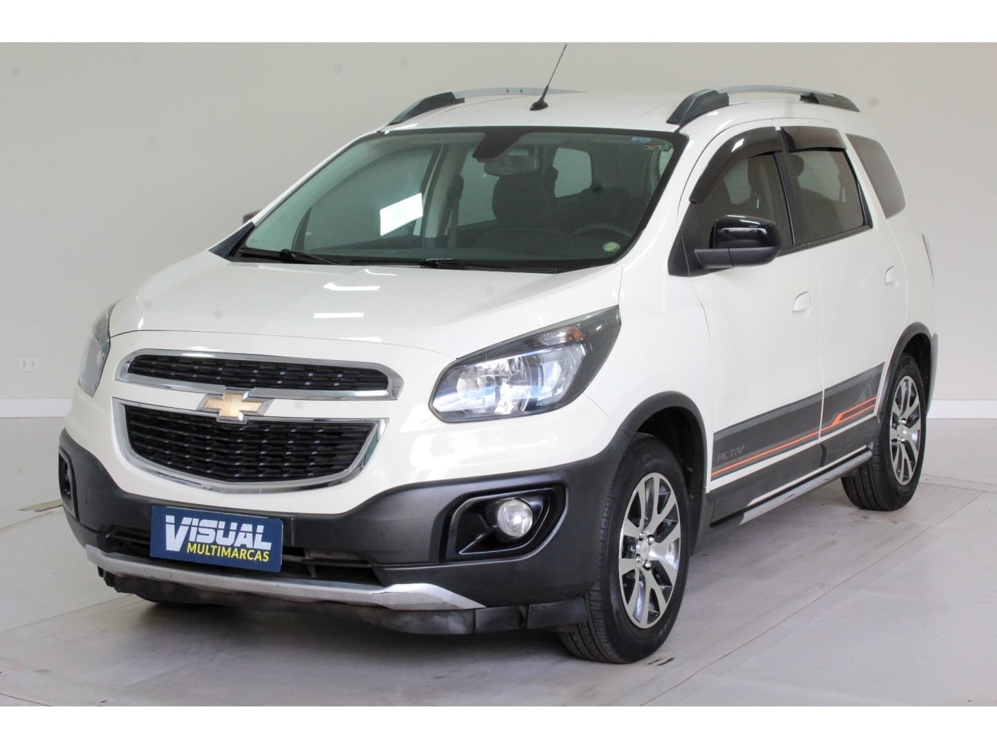GM - Chevrolet SPIN ACTIV 1.8 8V Econo. Flex 5p Aut. na cor Branco em Curitiba / PR - 41326