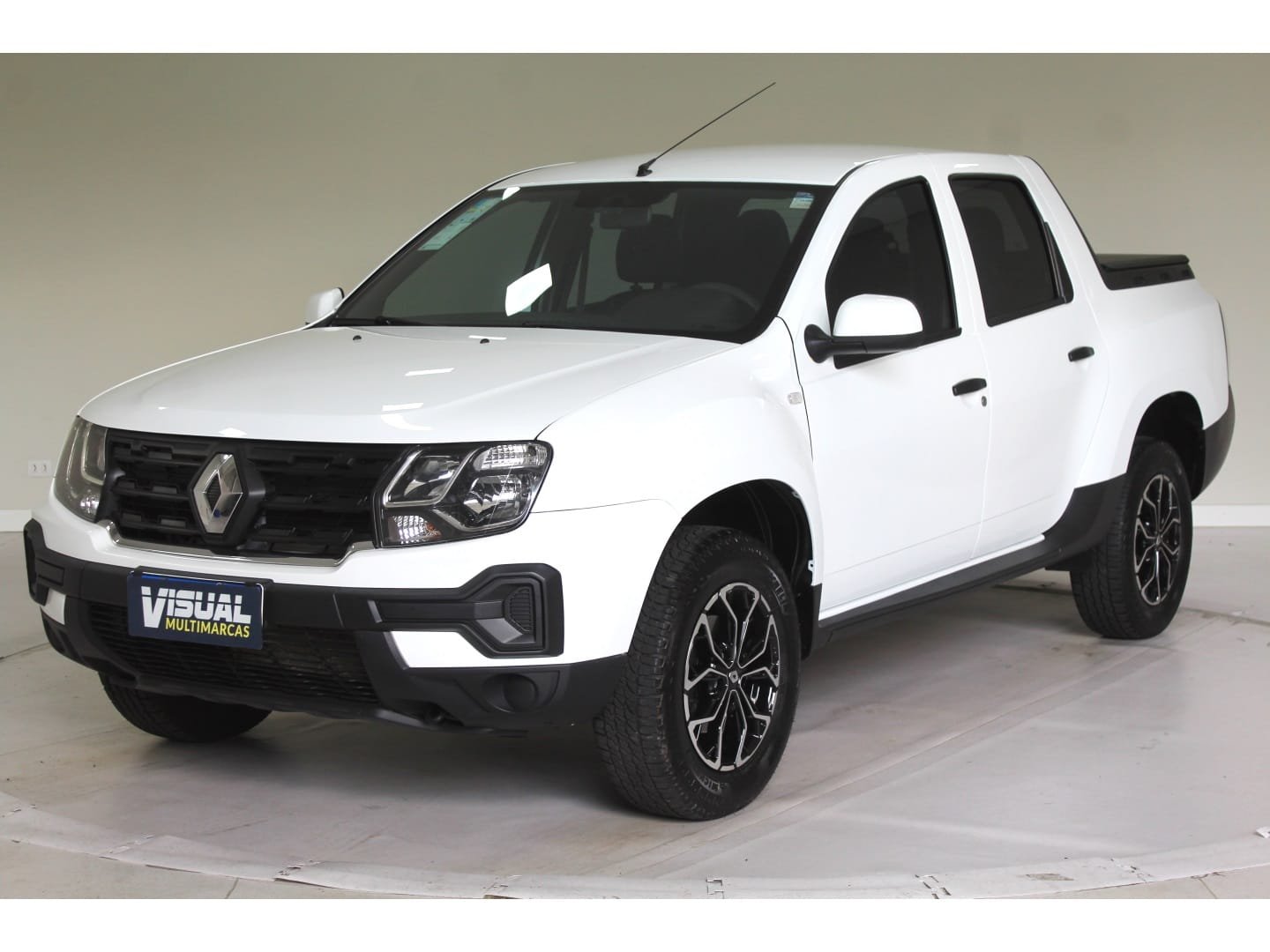 Renault DUSTER OROCH Express 1.6 Flex 16V Mec. na cor Branco em Curitiba / PR - 41346