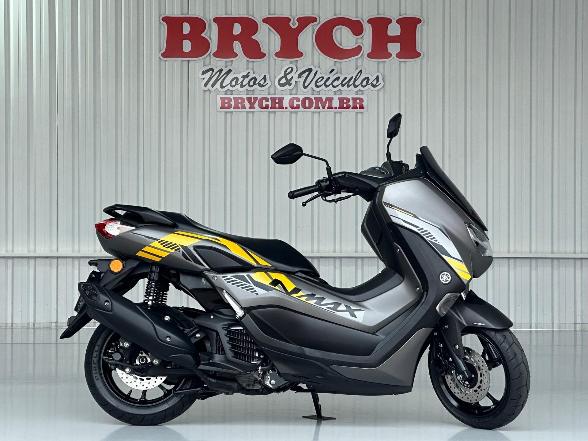 YAMAHA NMAX Connected SE 160 ABS  na cor Cinza em Pomerode / SC - 41569