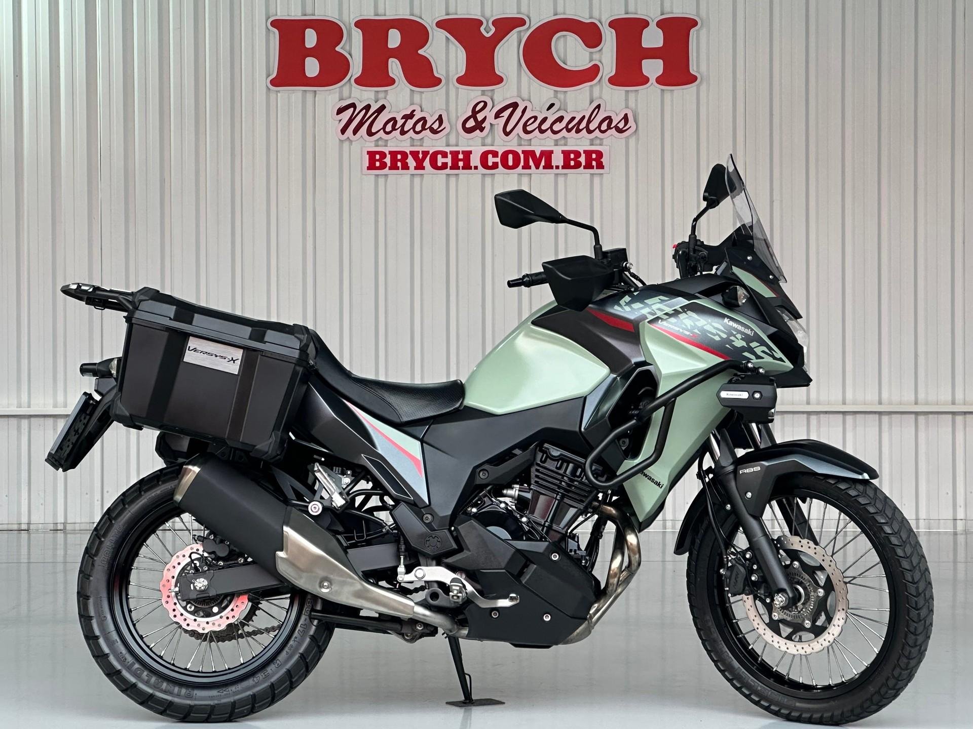 KAWASAKI Versys-X 300 TOURER  na cor Cinza em Pomerode / SC - 41663