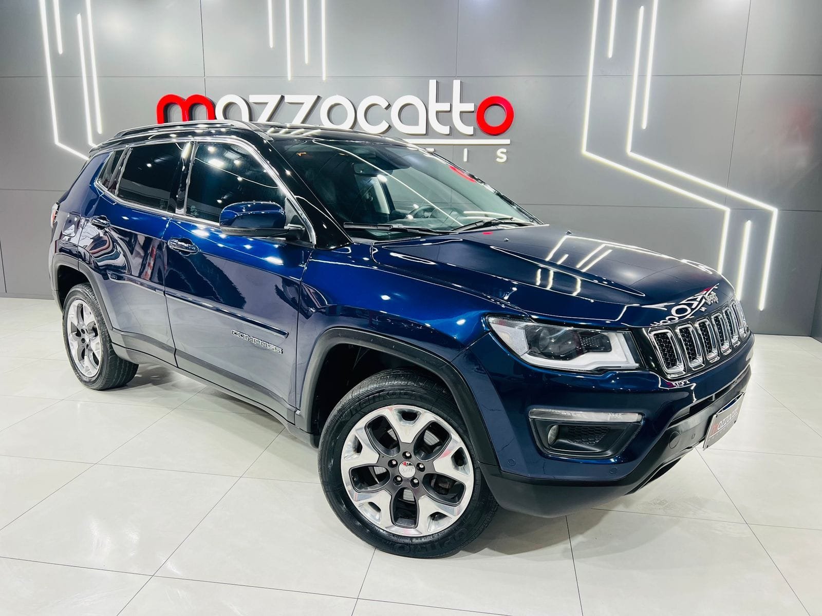 imagem de LIMITED 2.0 4x4 Diesel 16V Aut.