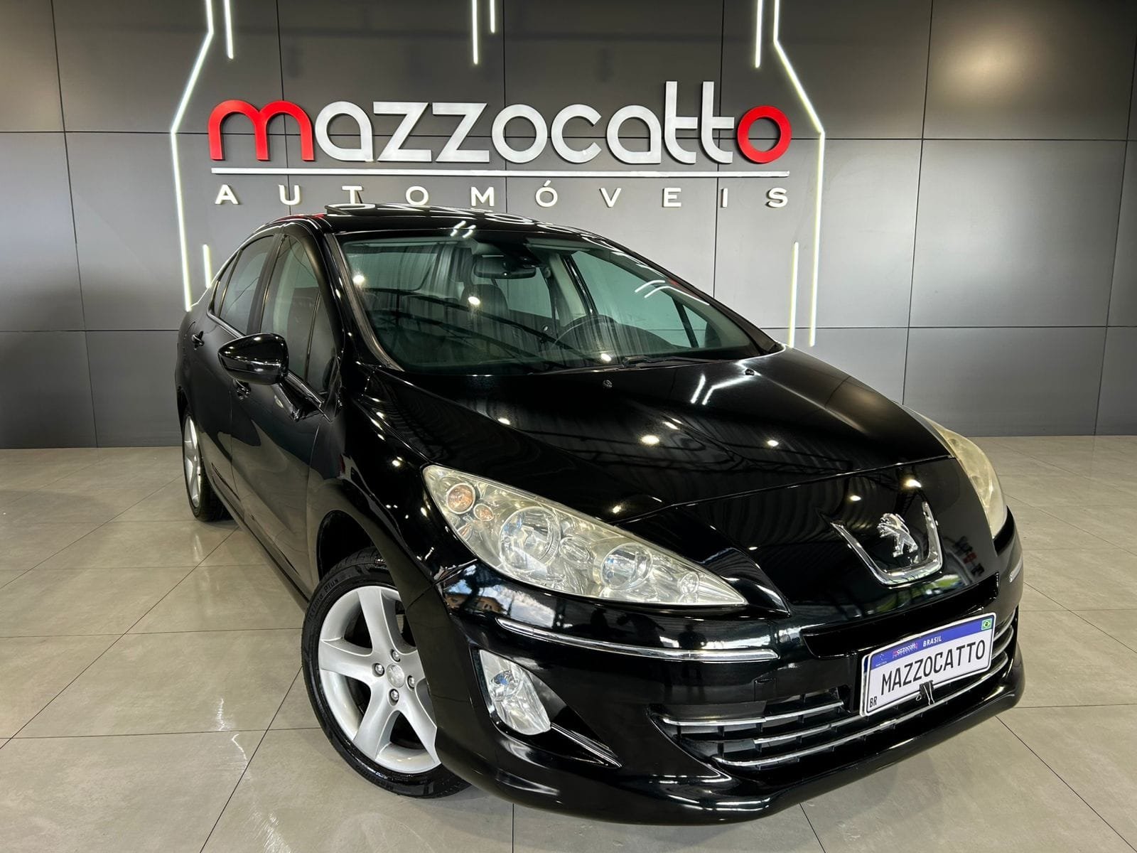 imagem de Sedan Feline 2.0 Flex 16V 4p Aut.