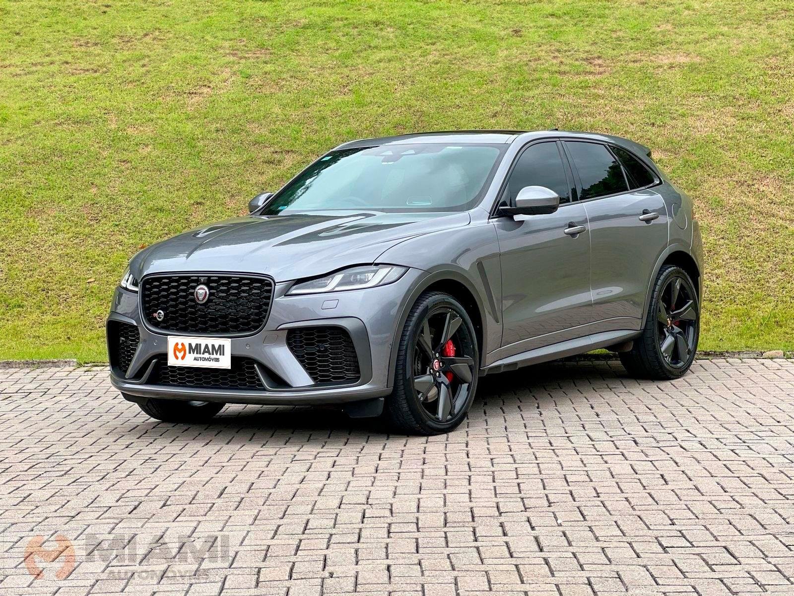 Jaguar F-Pace SVR Supercharged 5.0 V8 na cor Cinza em Brusque / SC - 42011