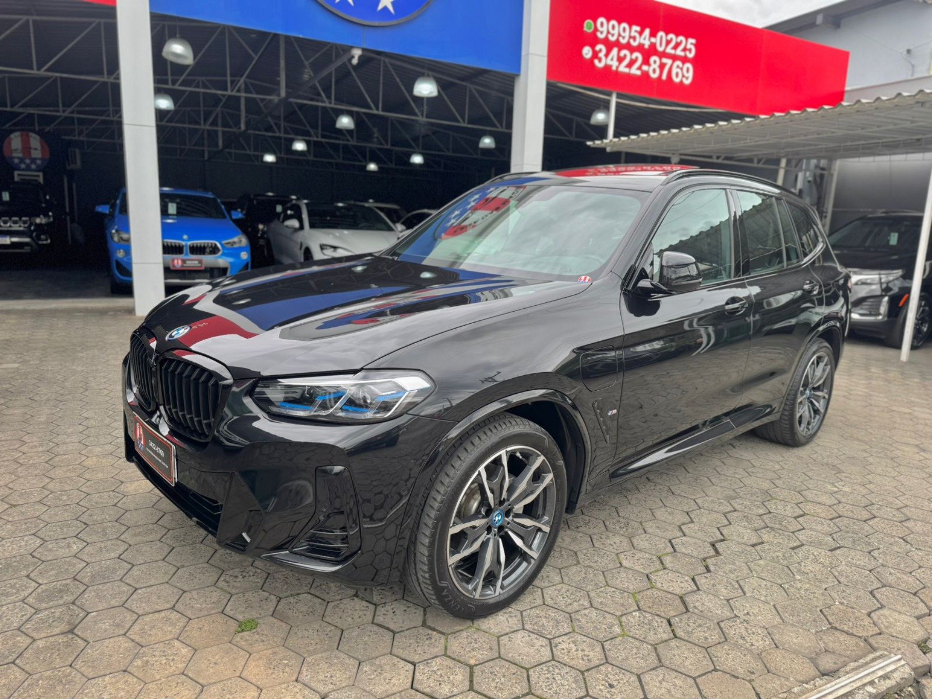 imagem de XDRIVE 30e M Sport Turbo Aut. (Híb.)