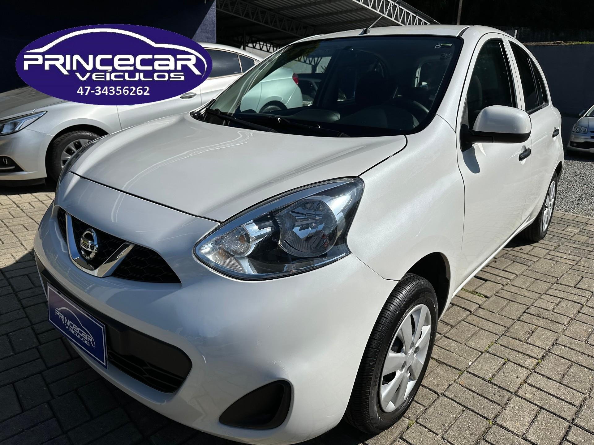 Nissan MARCH S 1.0 12V Flex 5p na cor Branco em Joinville / SC - 42177