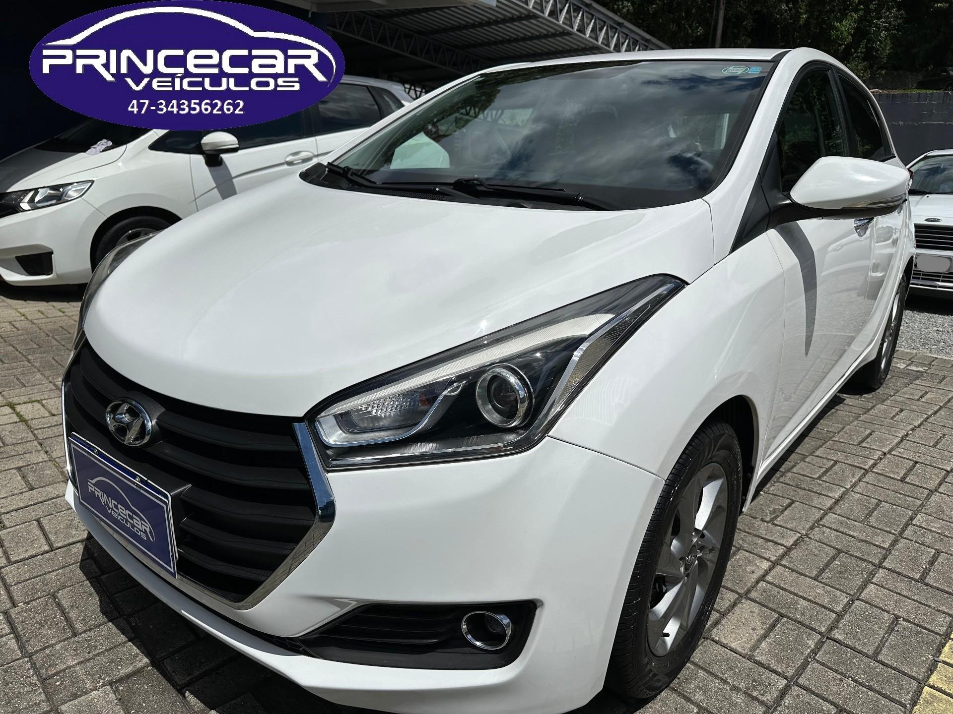 Hyundai HB20 Premium 1.6 Flex 16V Aut. na cor Branco em Joinville / SC - 42199