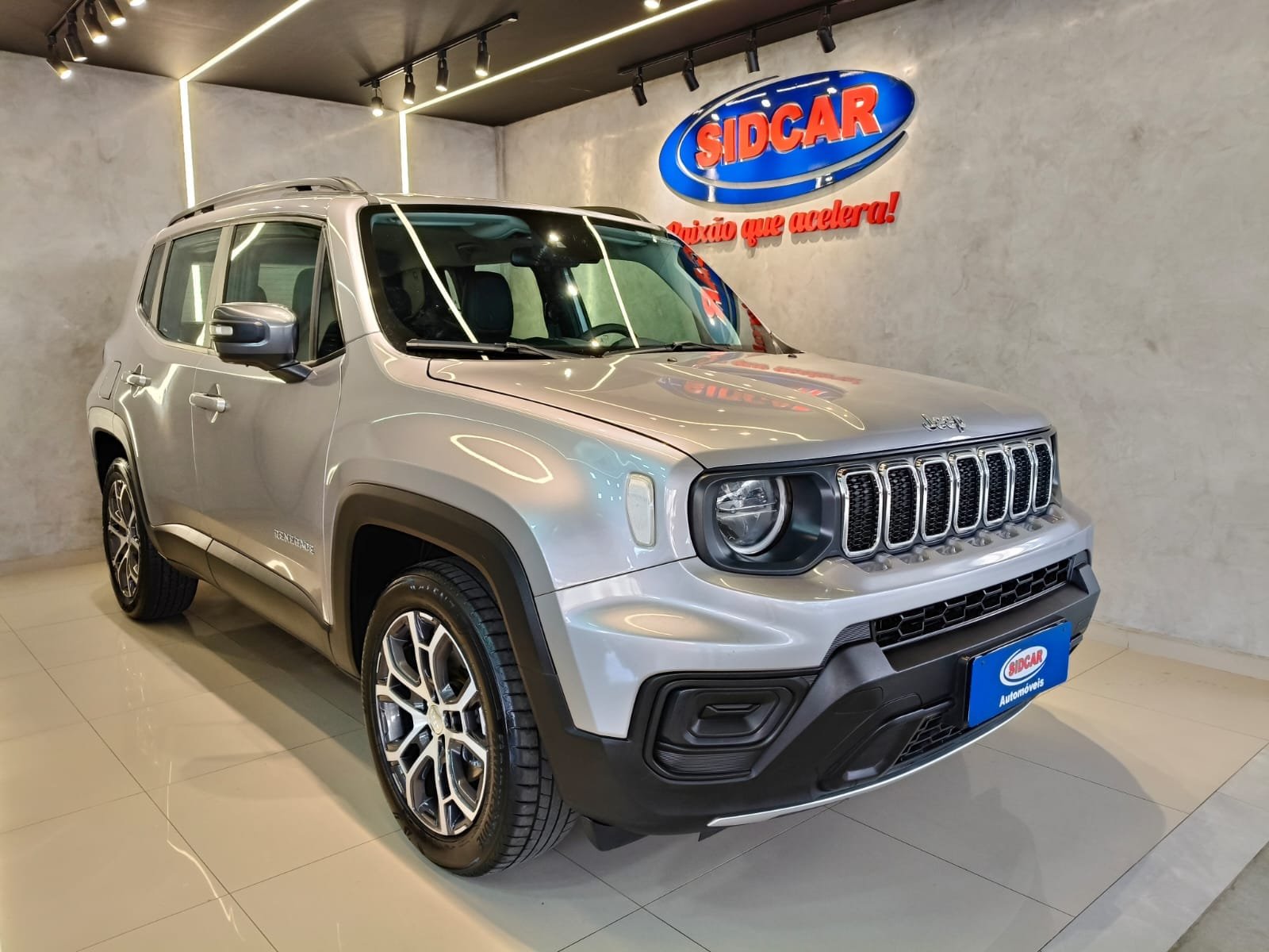Jeep Renegade T270 1.3 TB 4x2 Flex Aut. na cor Cinza em Garuva / SC - 42646