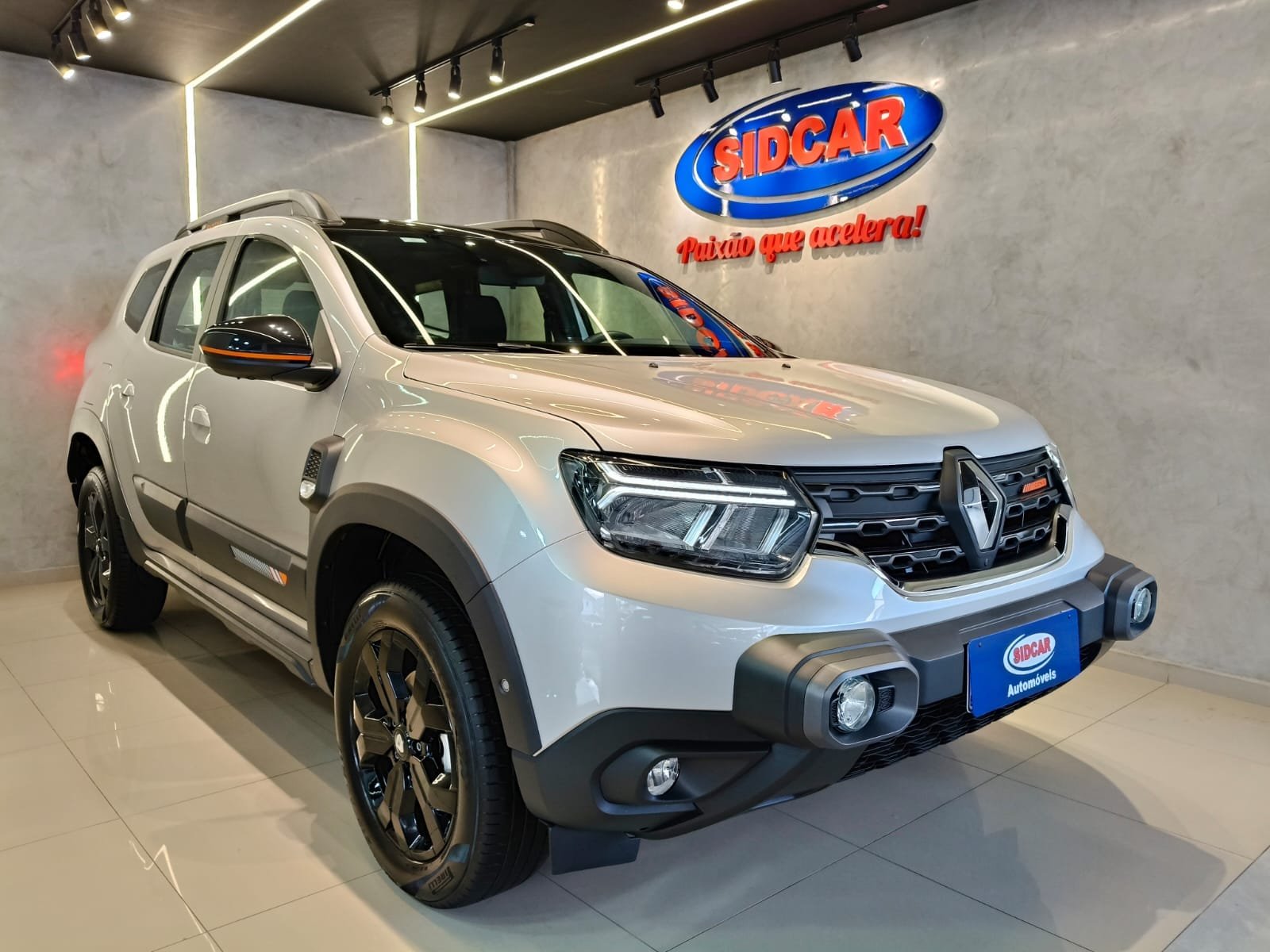 Renault Duster Iconic Plus 1.3 TB 16V Flex Aut. na cor Cinza em Garuva / SC - 42661