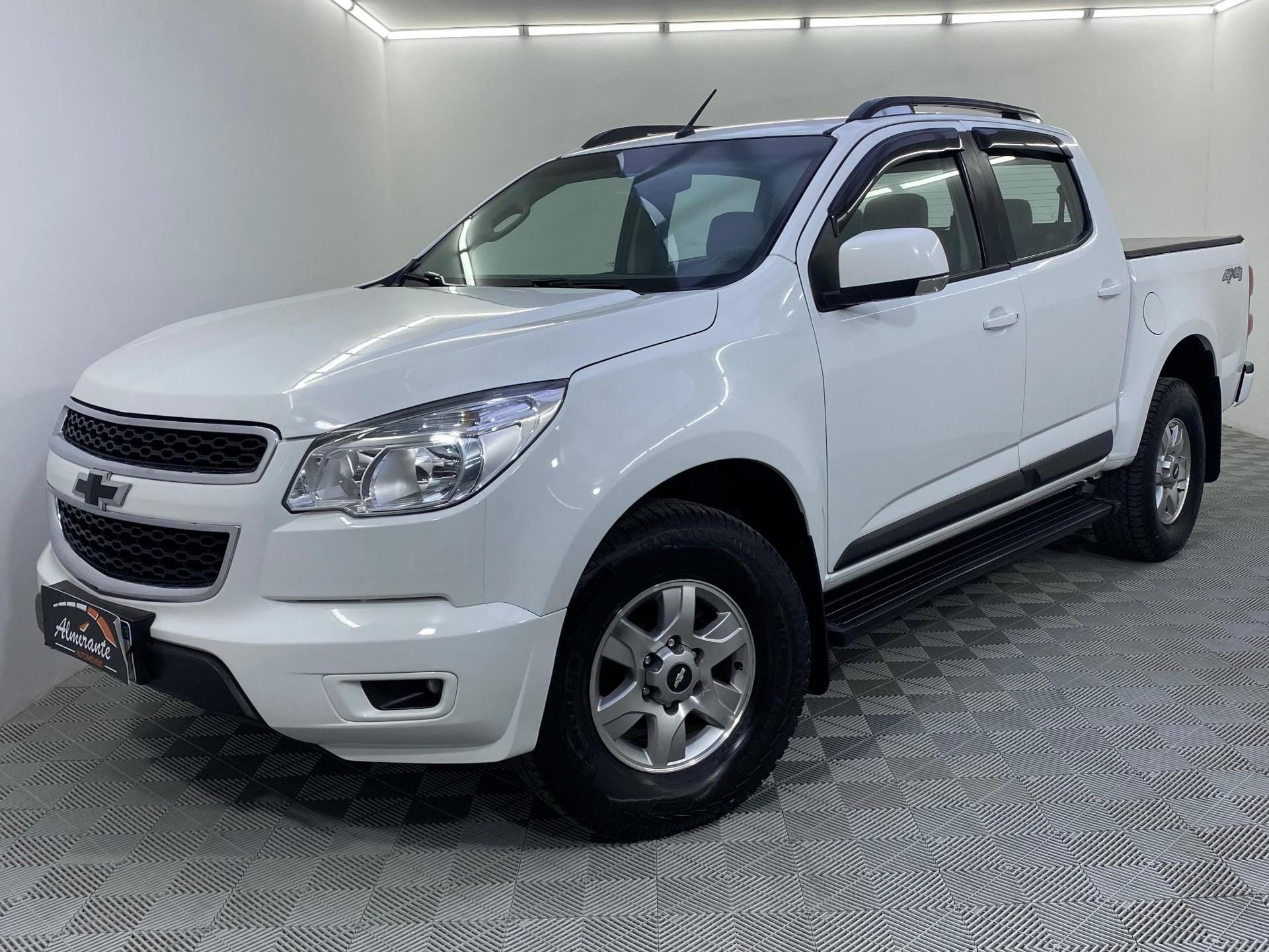 imagem de Pick-Up LT 2.8 TDI 4x4 CD Diesel Aut