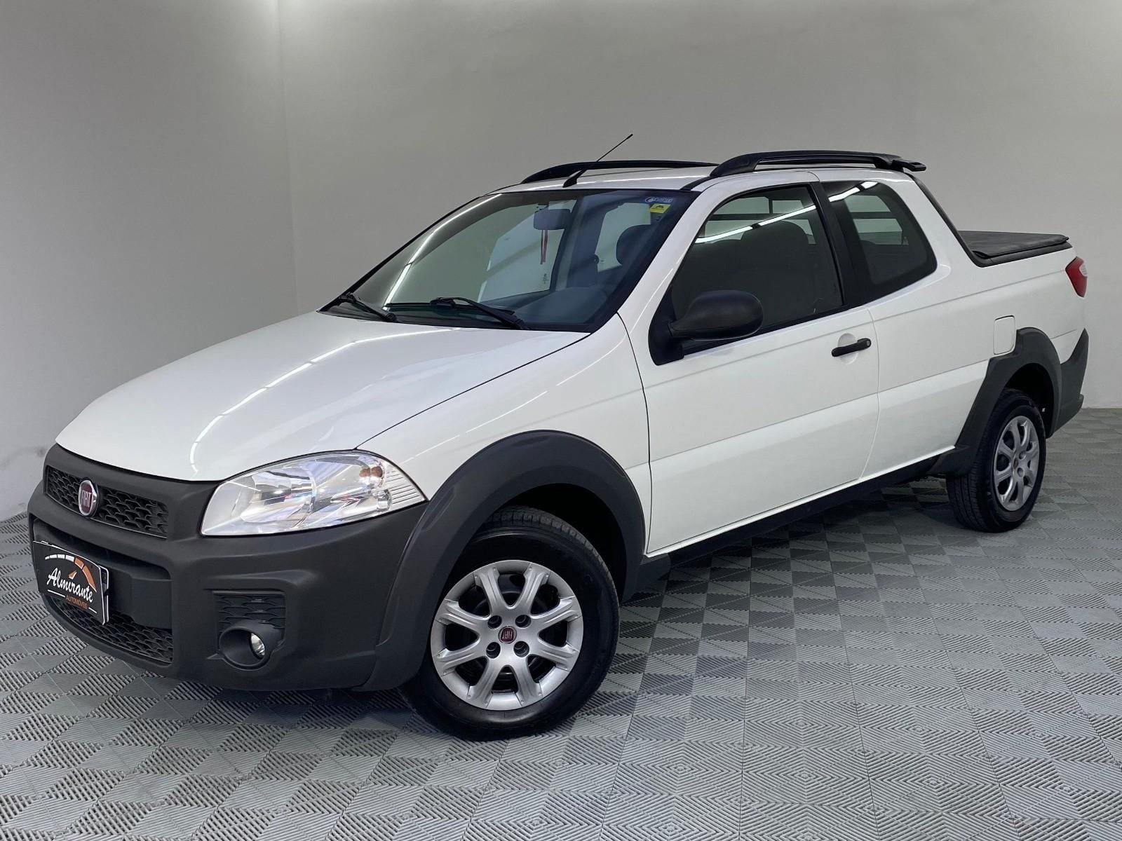 Fiat Strada Working 1.4 mpi Fire Flex 8V CD na cor Branco em Blumenau / SC - 42726