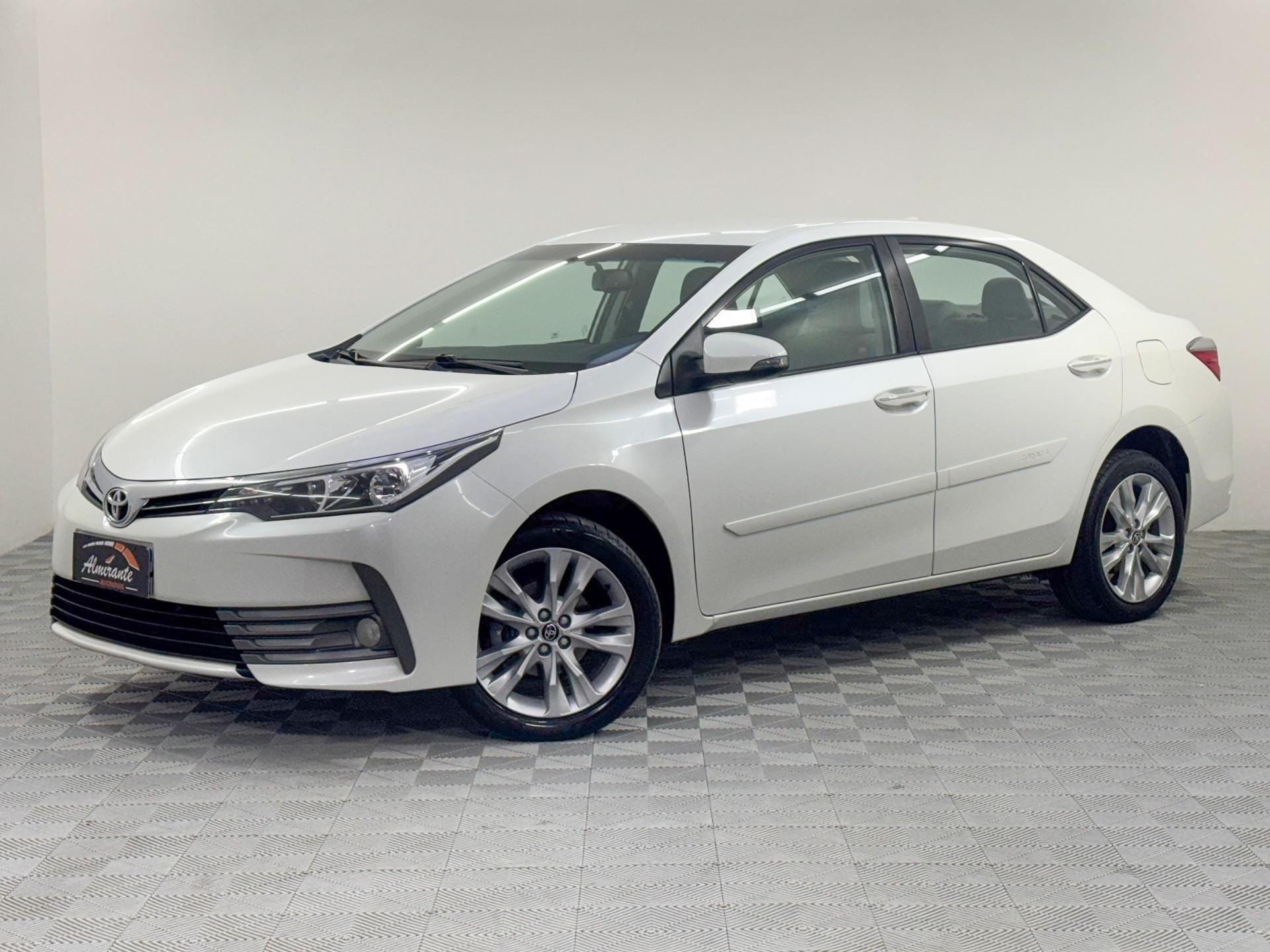 Toyota Corolla XEi 2.0 Flex 16V Aut. na cor Branco em Blumenau / SC - 42745