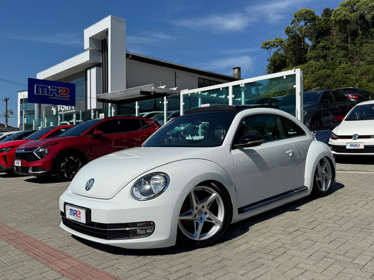 Volkswagen Fusca 2.0 TSI 16V Aut. na cor Branco em Joinville / SC - 42790