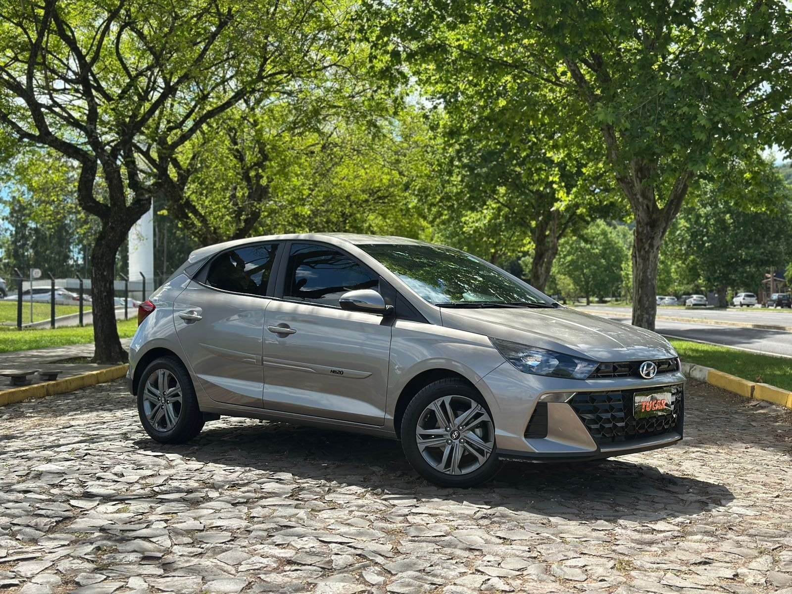 Hyundai HB20 C.Style/C.Plus 1.6 Flex 16V Aut. na cor Cinza no Dois Irmãos / RS - 43138