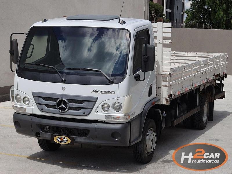 imagem de 917 4x2 2p (diesel) (E6)