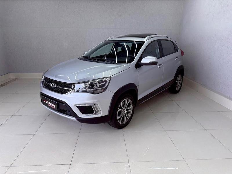 Caoa Chery/Chery Tiggo 2 ACT 1.5 16V Flex Aut.5p na cor Prata em Curitiba / PR - 43716