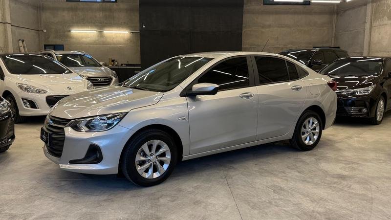 Chevrolet ONIX SEDAN Plus LTZ 1.0 12V TB Flex Mec. na cor Prata em Curitiba / PR - 438