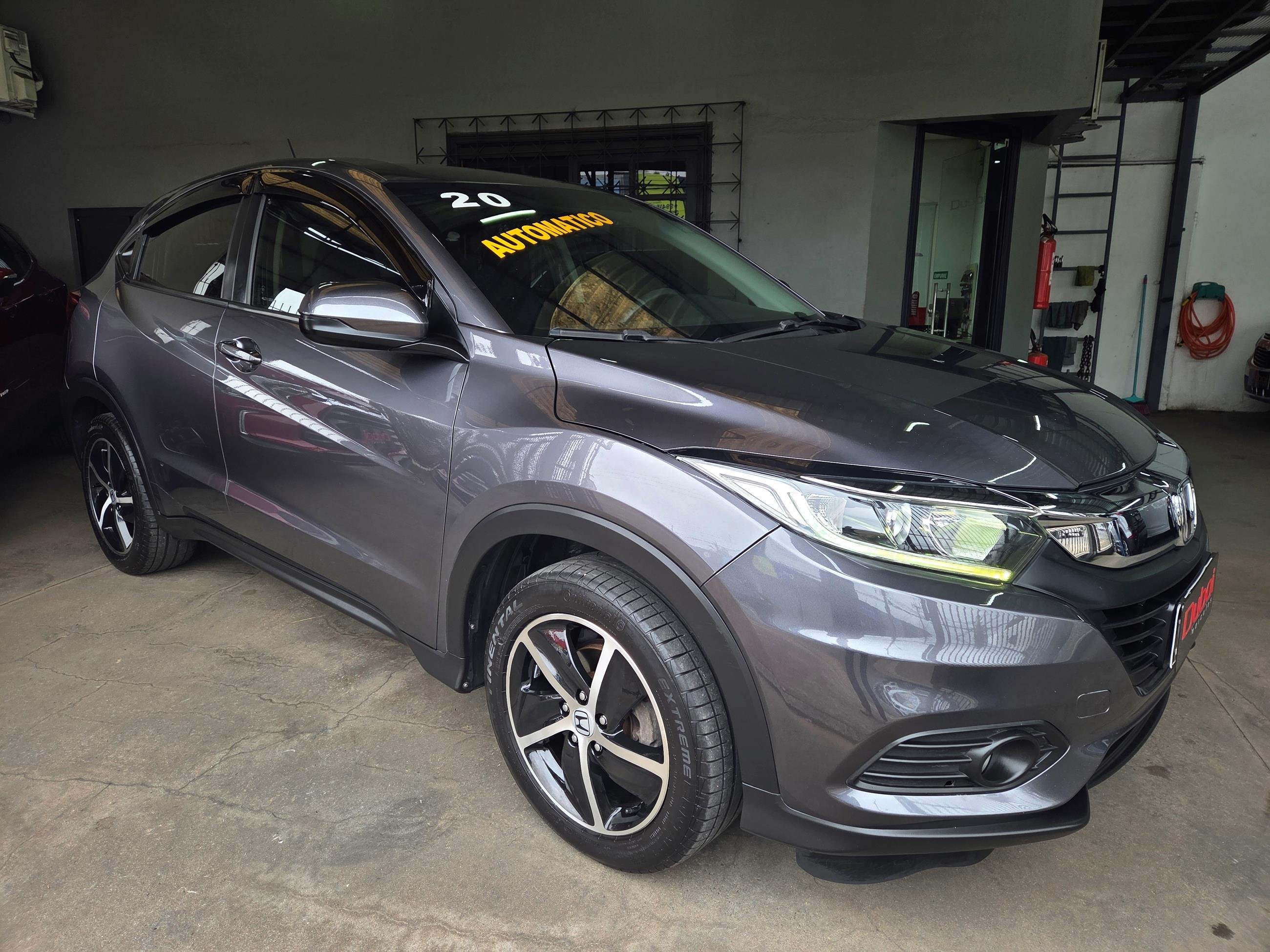 imagem de LX 1.8 Flexone 16V 5p Aut.