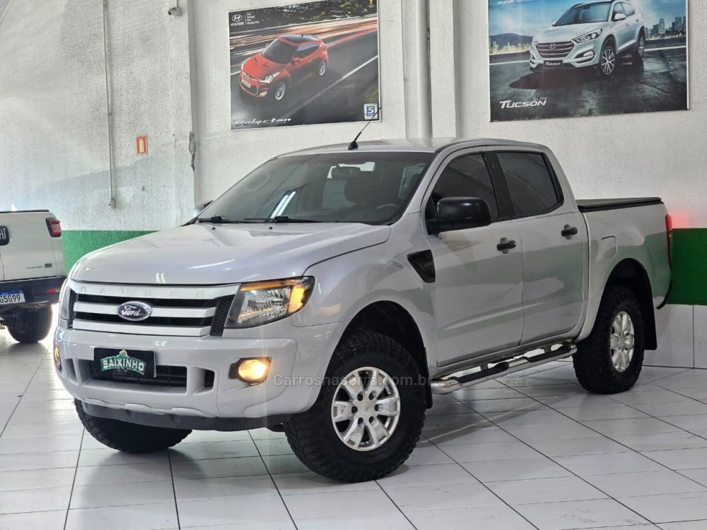 Ford Ranger XLS 2.5 16V 4x2 CD Flex na cor Cinza no Sapucaia do Sul / RS - 43903