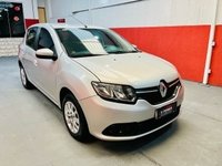 Renault Sandero Expression Hi-Power 1.6 8V 5p na cor Cinza em Curitiba / PR - 44144
