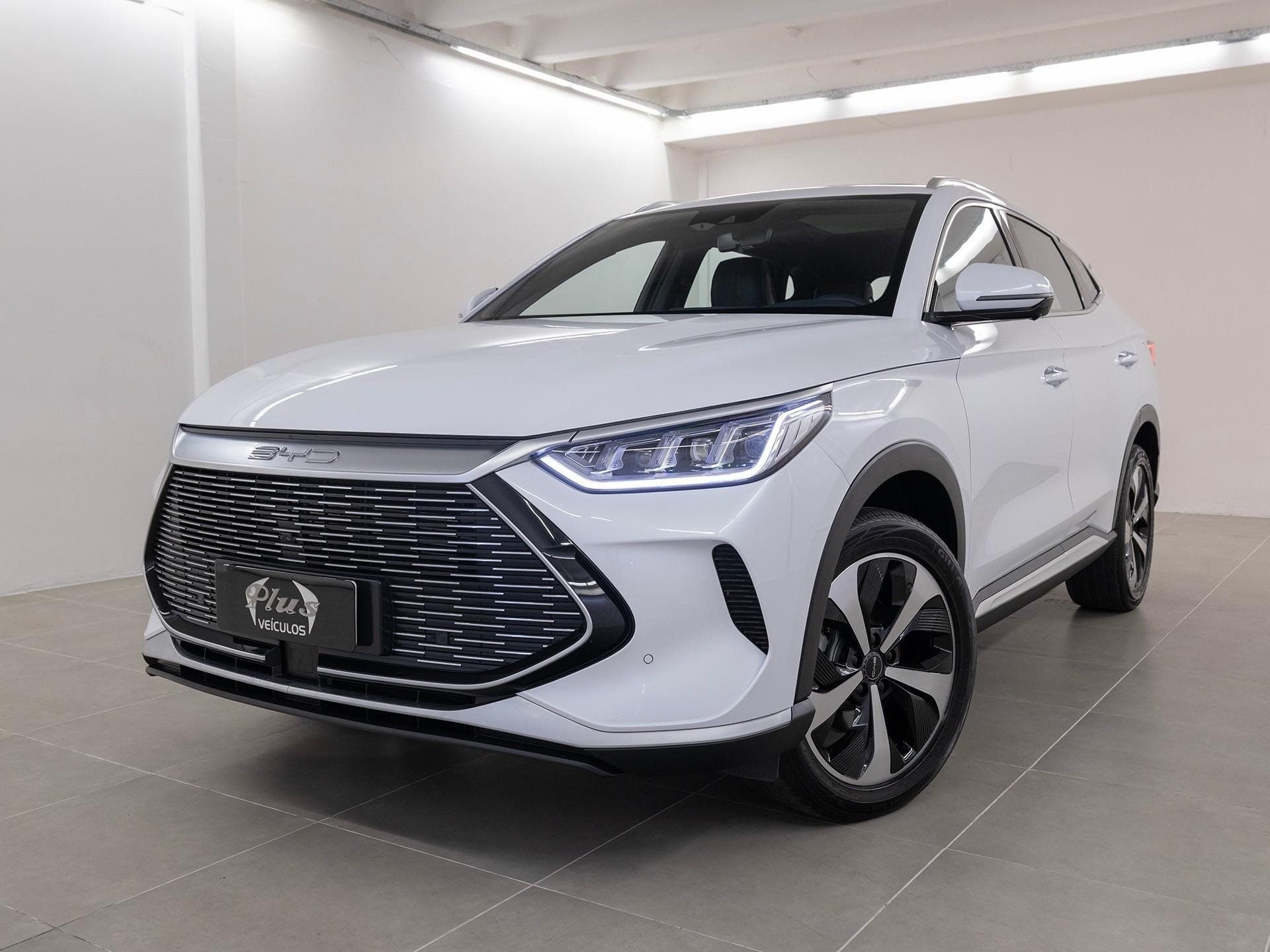 BYD Song Plus 1.5 16V Aut. (Hibrido) na cor Branco no Porto Alegre / RS - 44191